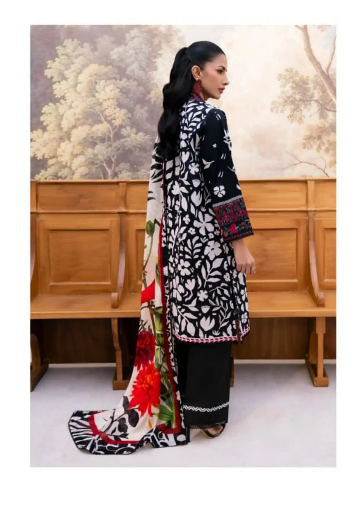 3 Pieces - Yakeen By Asifa Unstitched  Black Ladies Lawn Suit