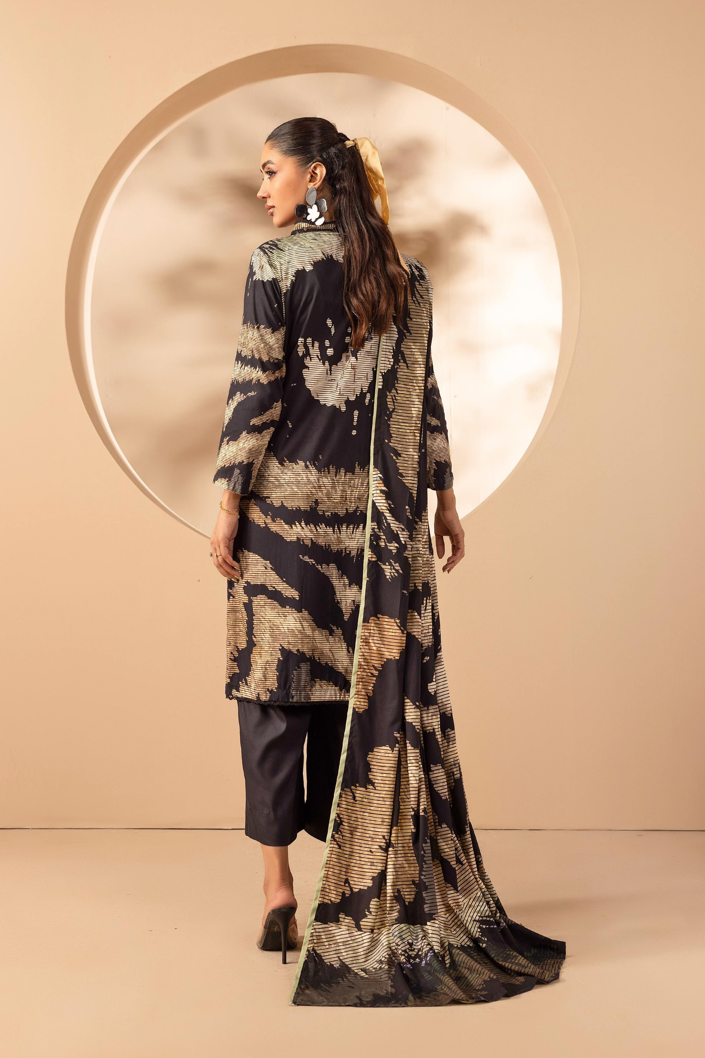 3 Pieces - Rangreza Unstitched Black Printed Linen Suit