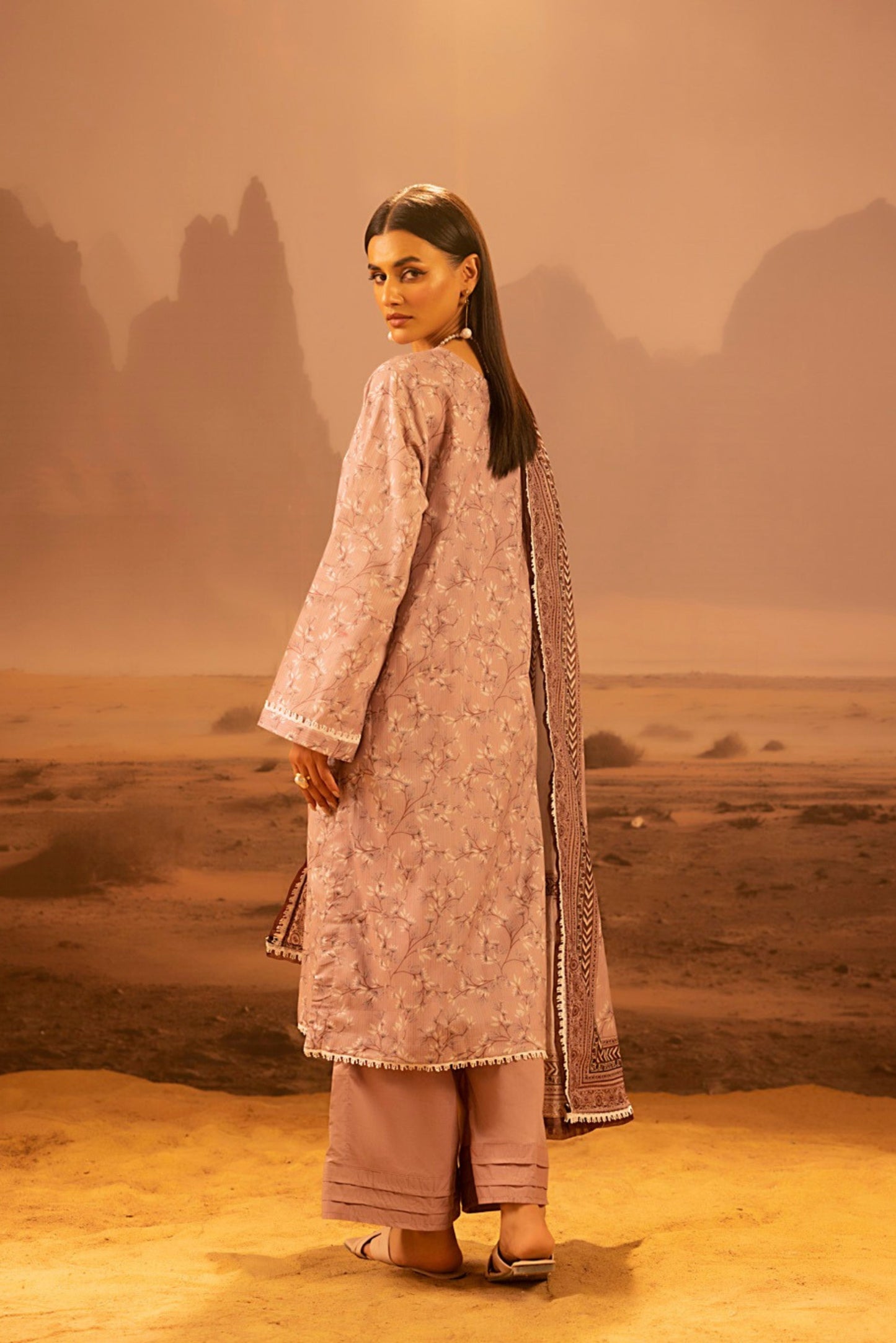 3 Pieces - Regalia Unstitched Baby Pink Mid Summer Cotton Suit