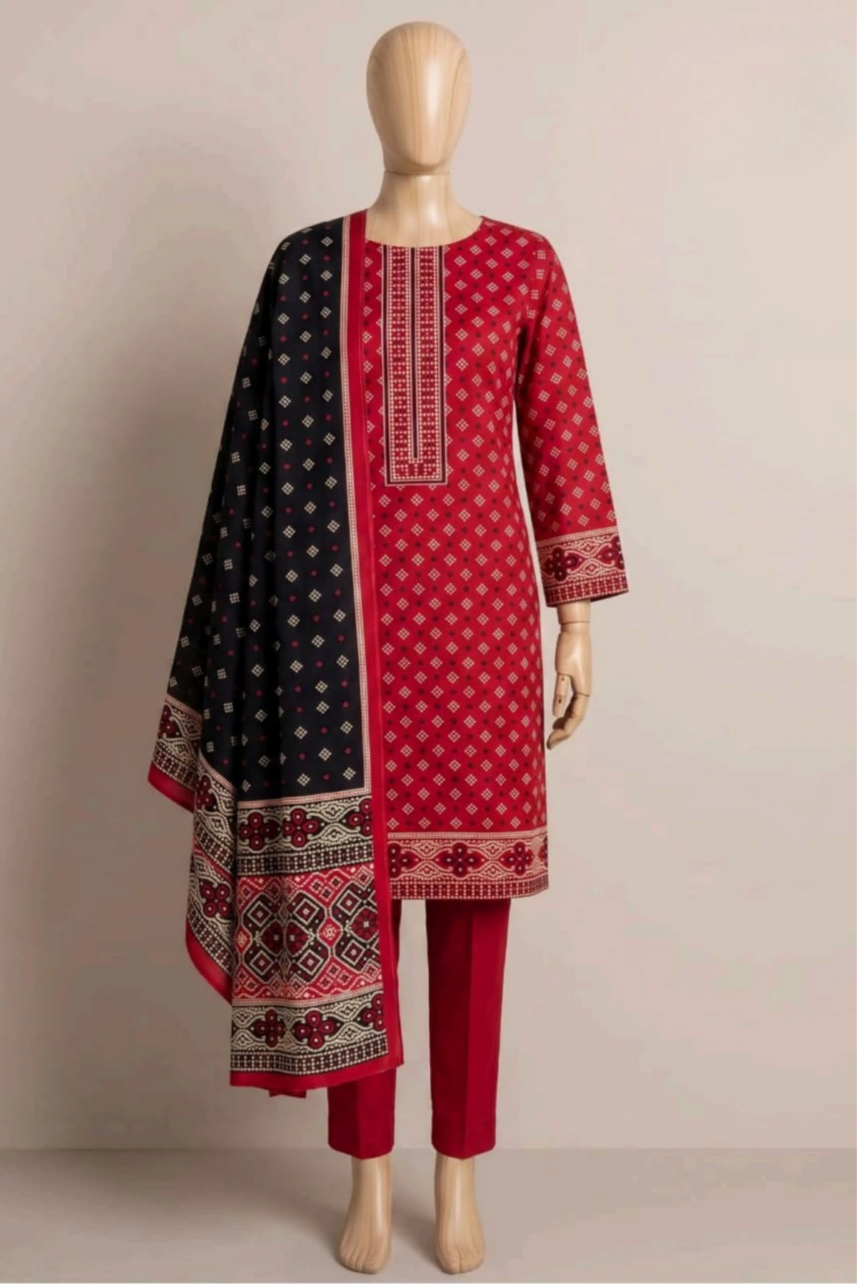 3 Pieces - Rijja By Murashe Unstitched Red Ladies Khaddar Suit