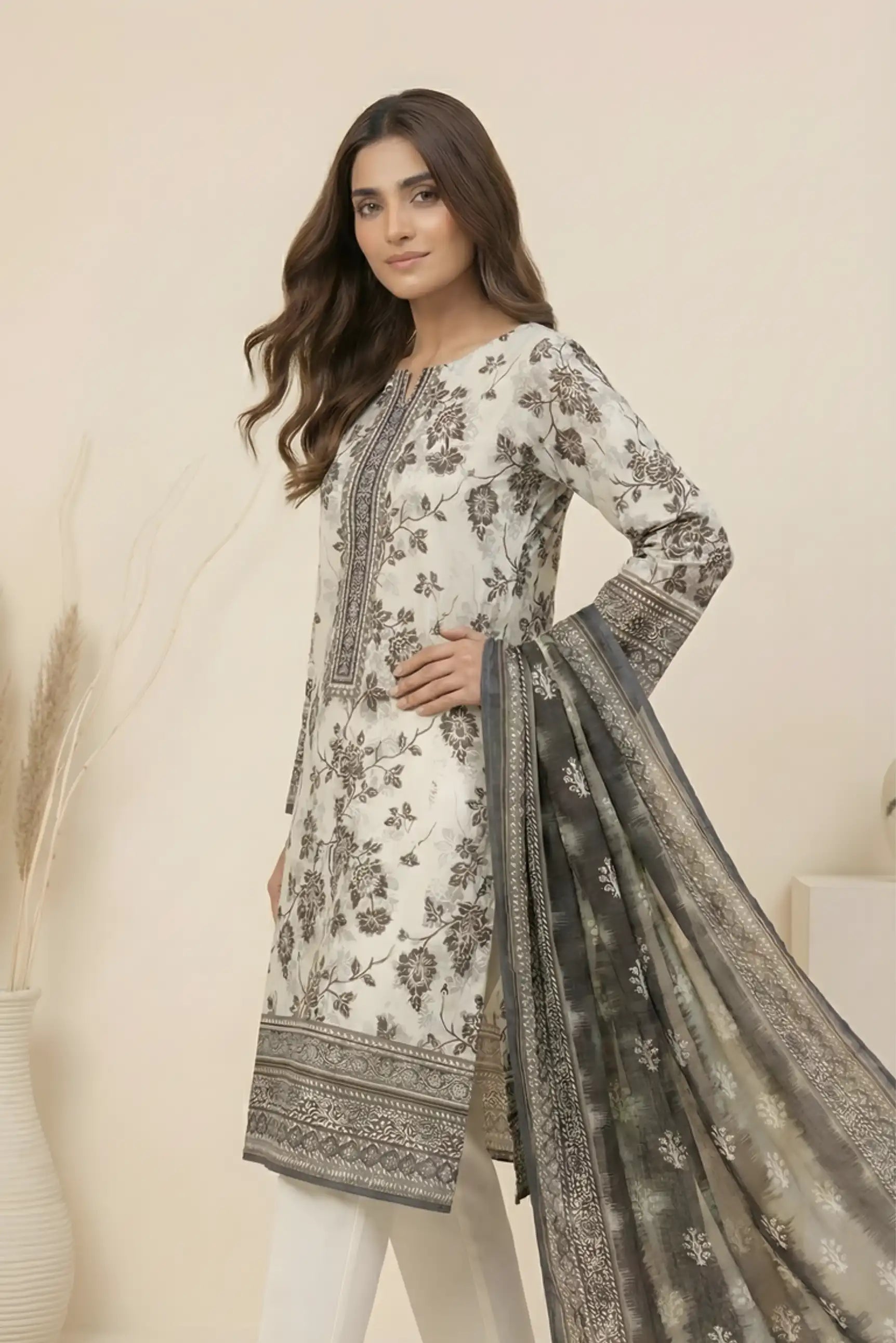 3 Pieces - Marooj Unstitched Off White Transliminor Magic Print Lawn Suit