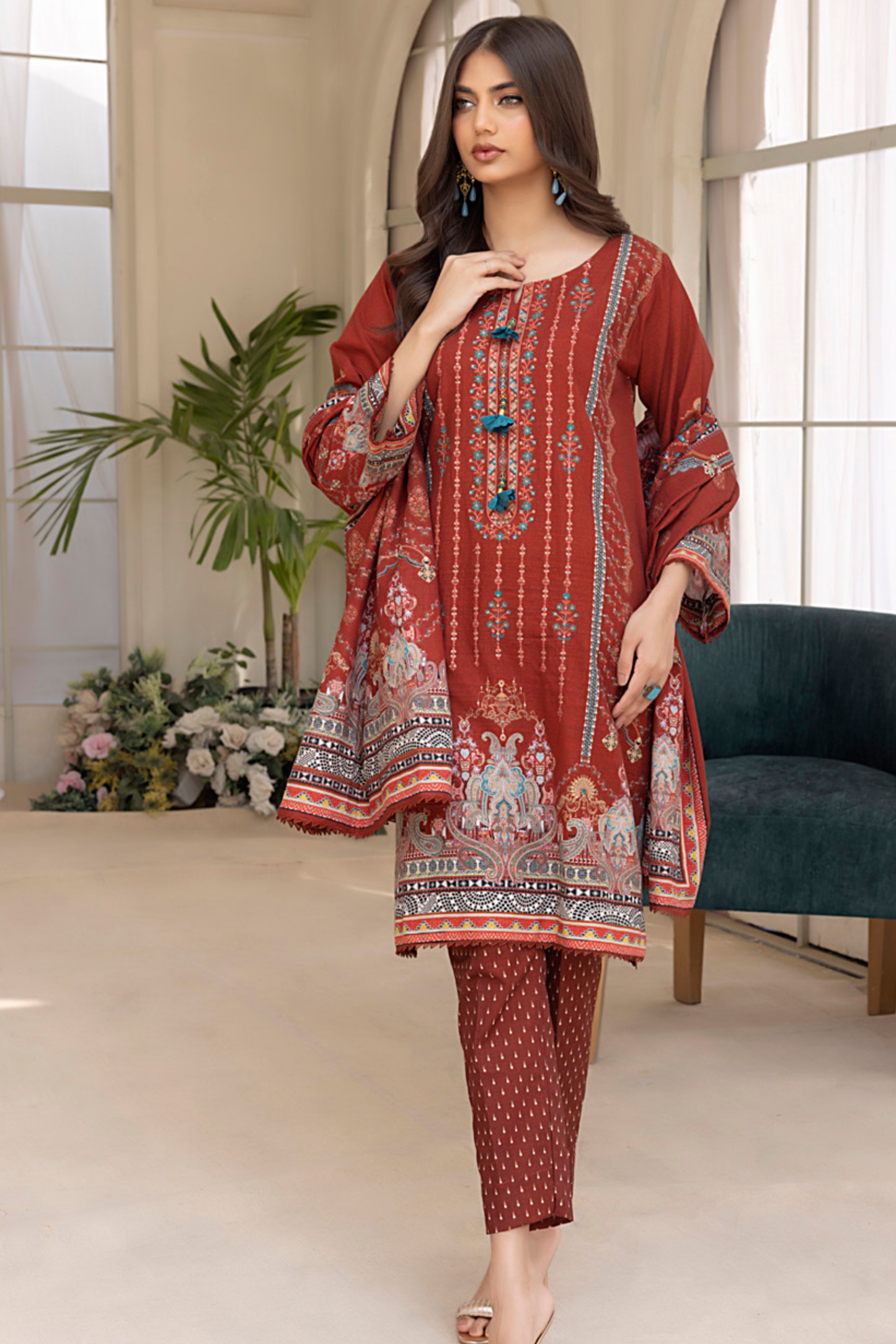 3 Pieces - Regalia Stitched Maroon Embroidered Khaddar Suit