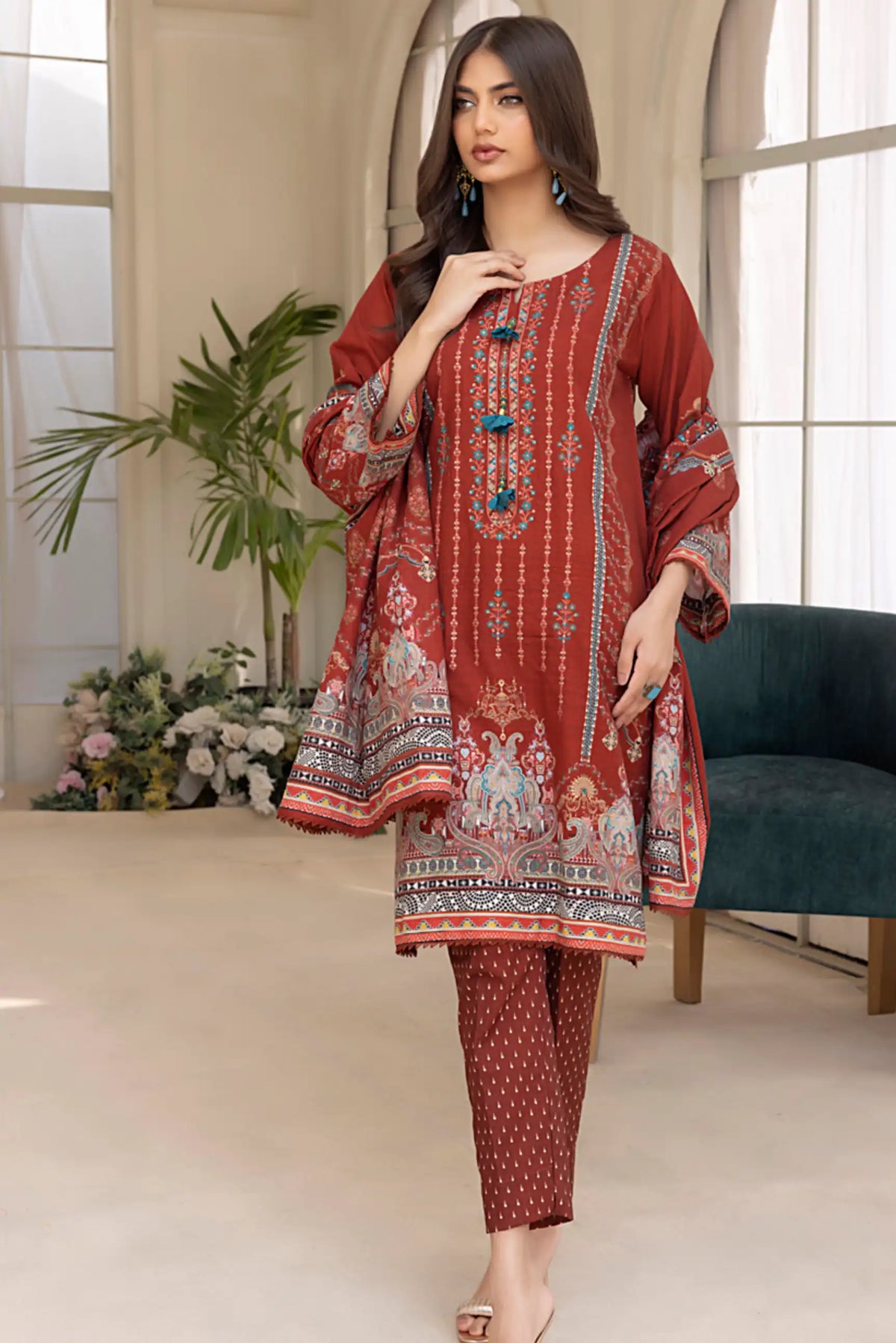 3 Pieces - Regalia Stitched Maroon Embroidered Khaddar Suit