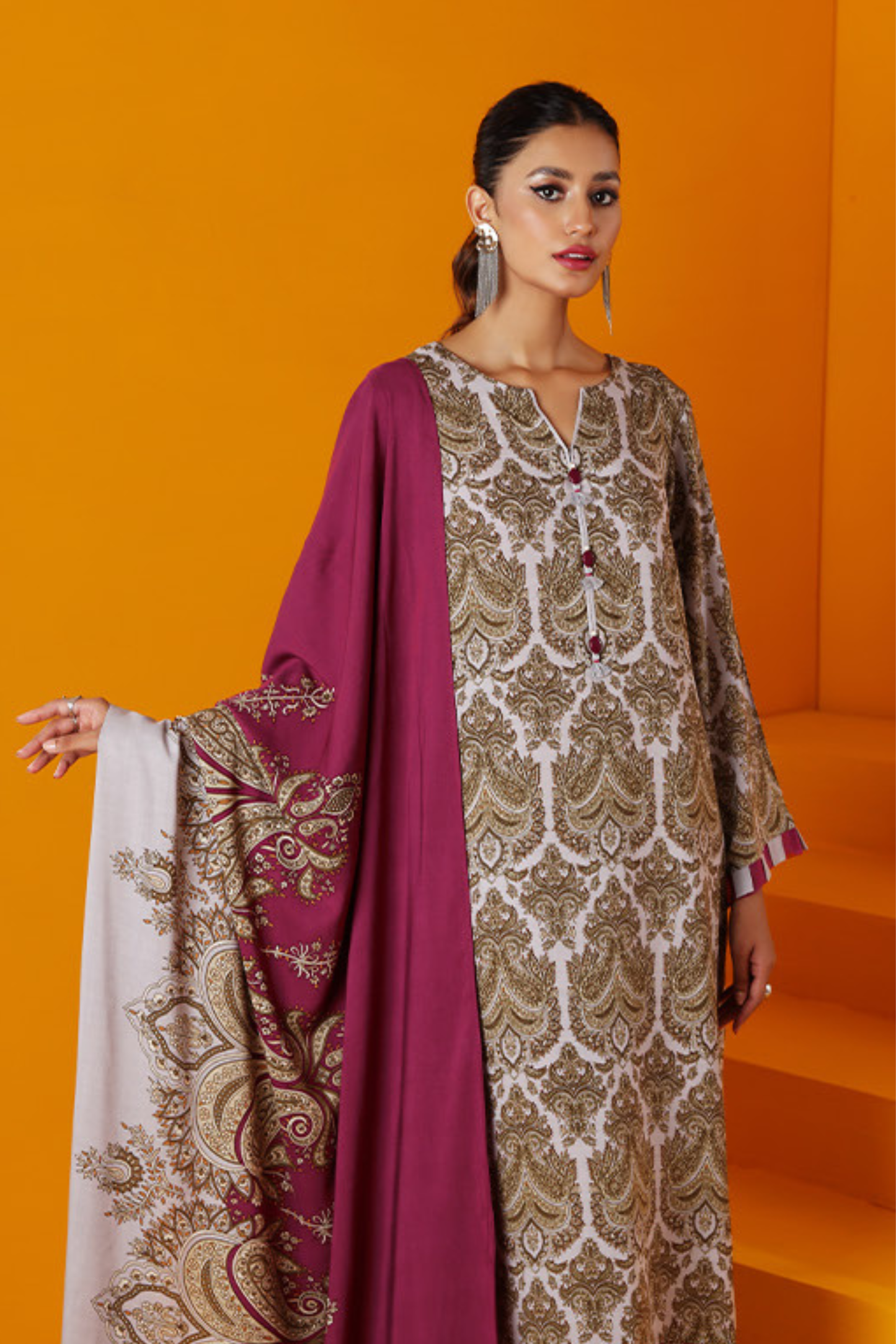 3 Pieces - Nishat Unstitched Cream Printed Linen Suit