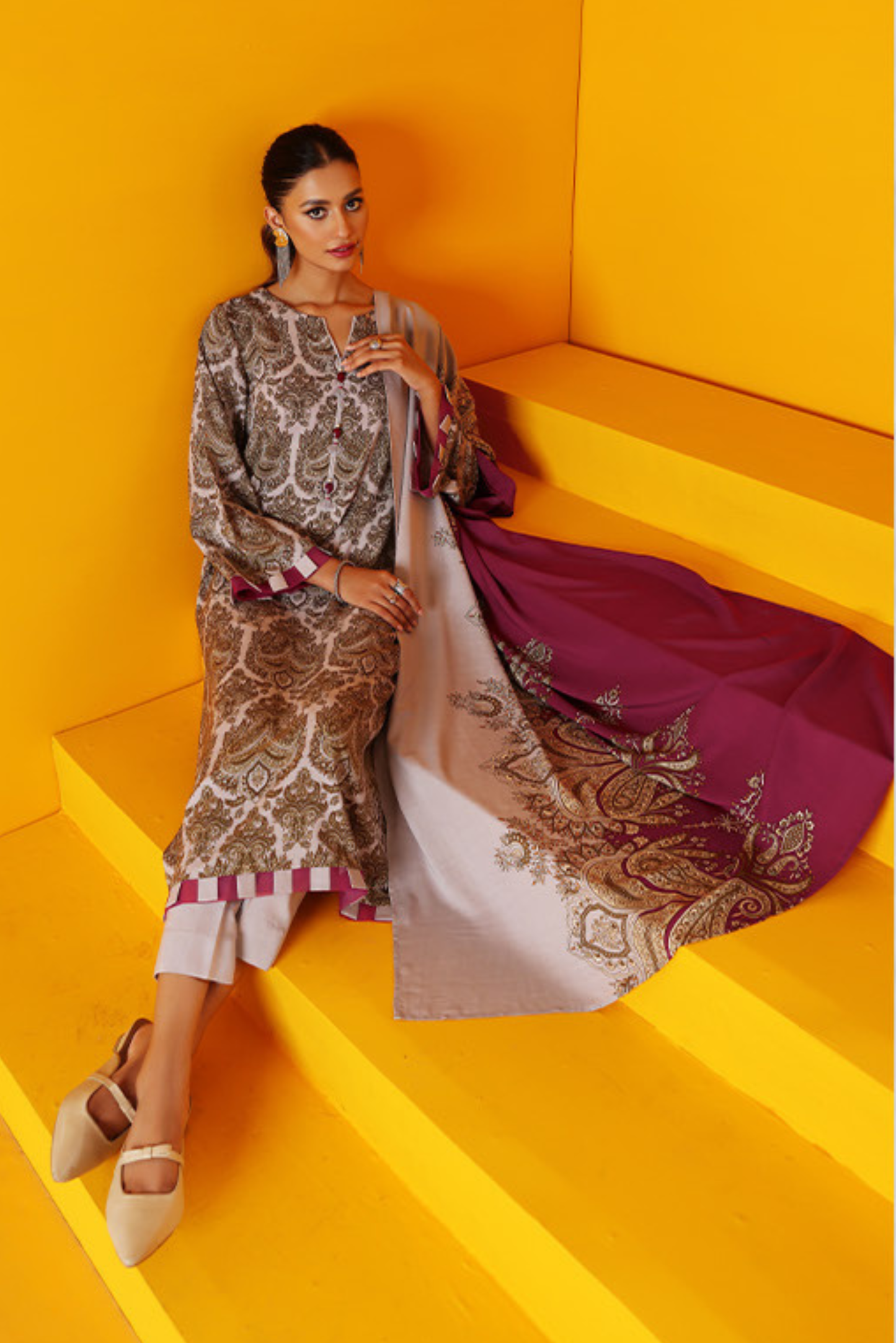 3 Pieces - Nishat Unstitched Cream Printed Linen Suit